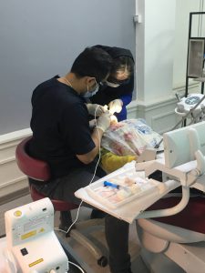 دندانپزشکی کودکان و اطفال در تهران